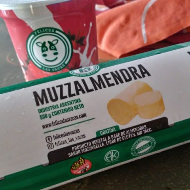 photo of Felices Las Vacas Muzzalmendra shared by @budin2711 on  08 Jul 2021 - review