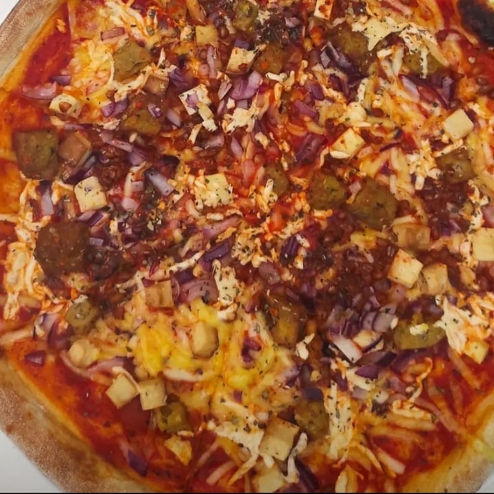 review photo of Napfényes Restaurant and Confectionery Hungarian pizza shared by @saramon95 on 22 Sep 2021 - review