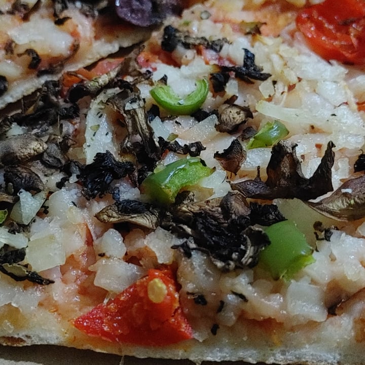 photo of Butler's Pizza Newlands Very veggie shared by @candimcg on  02 Jun 2021 - review
