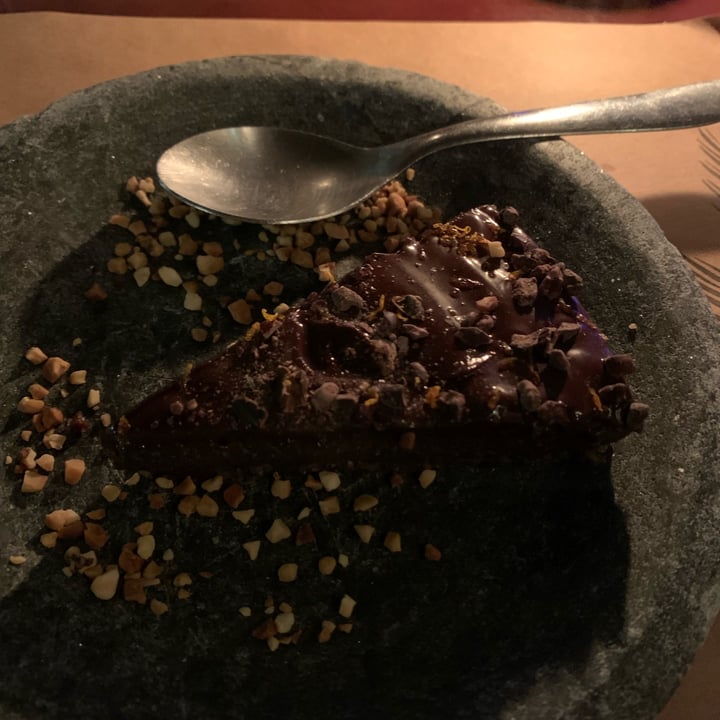 photo of Casa RAW Torta de chocolate com laranja shared by @catharinabastos on  09 Jun 2022 - review