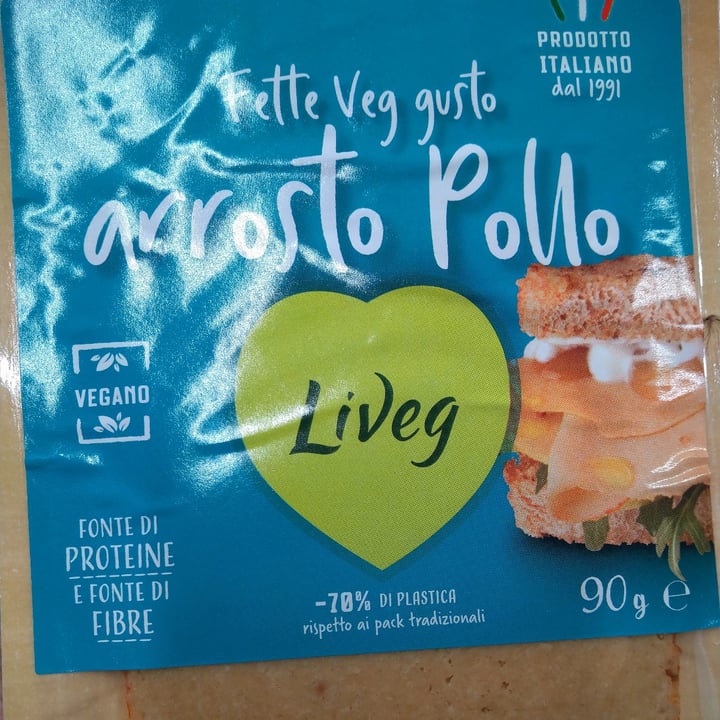 photo of Liveg Affettato gusto arrosto di pollo shared by @walkabout-veg on  30 Oct 2021 - review