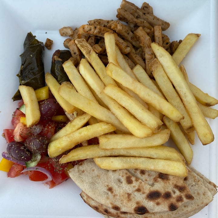 review photo of The Melting Pot Pita gyros shared by @gingi on 16 Jul 2022 - review