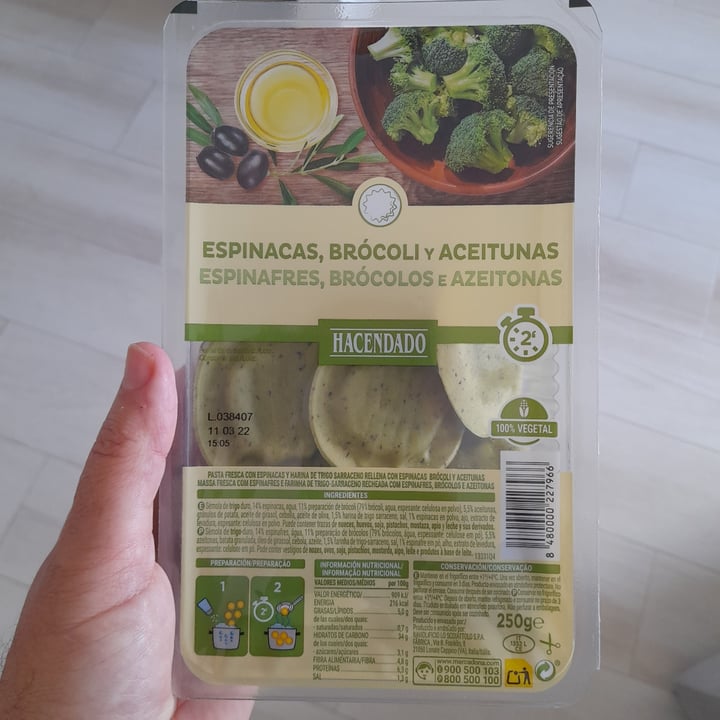 photo of Hacendado Pasta fresca con espinaca, brócoli y aceitunas shared by @danielgl on  26 Jan 2022 - review