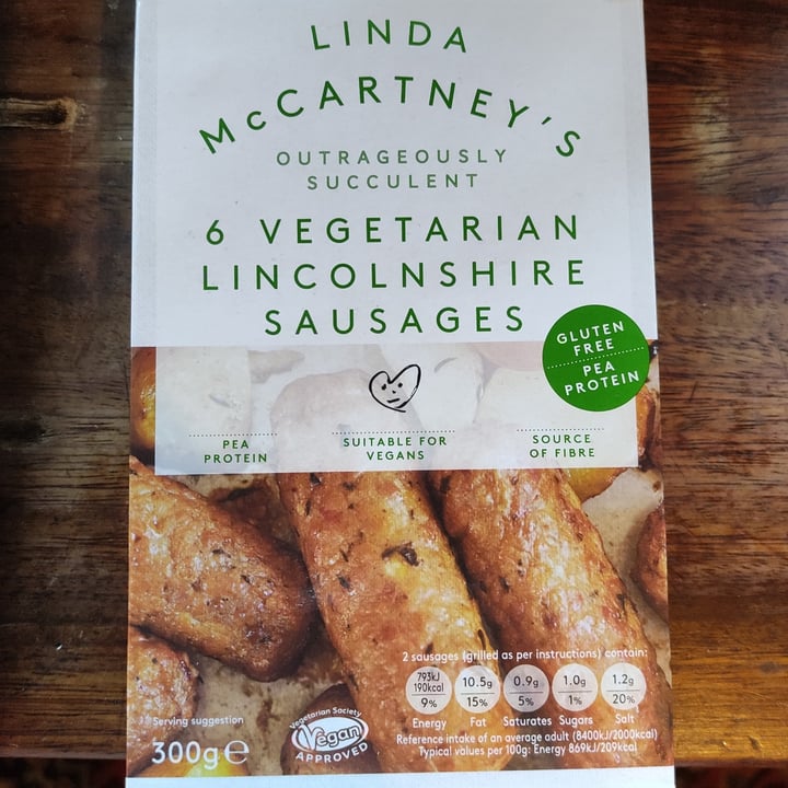 photo of Linda McCartney's 6 Vegetarian Lincolnshire Sausages shared by @ragamuffin on  28 Dec 2020 - review