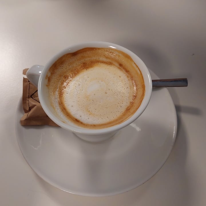 photo of Dusci Cappuccino con latte di mandorla shared by @anini on  21 Aug 2022 - review
