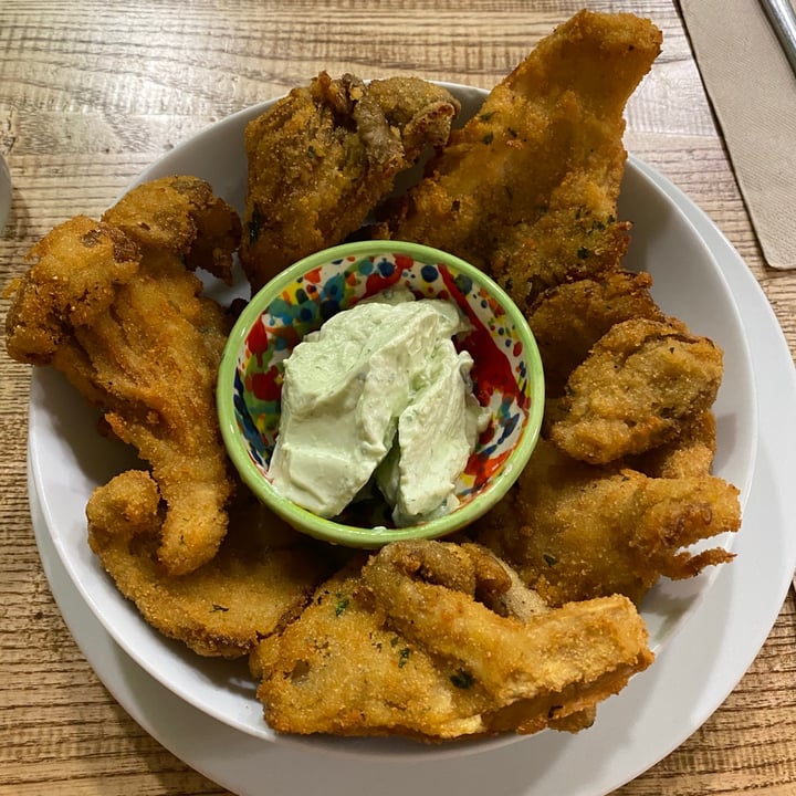 review photo of El Perro Gamberro Setas empanadas con ali oli shared by @gororiddle on 21 Nov 2020 - review