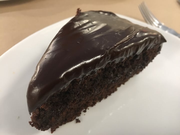 photo of De Raíz Cocina Café Torta de chocolate shared by @caidadematerium on  05 Nov 2019 - review