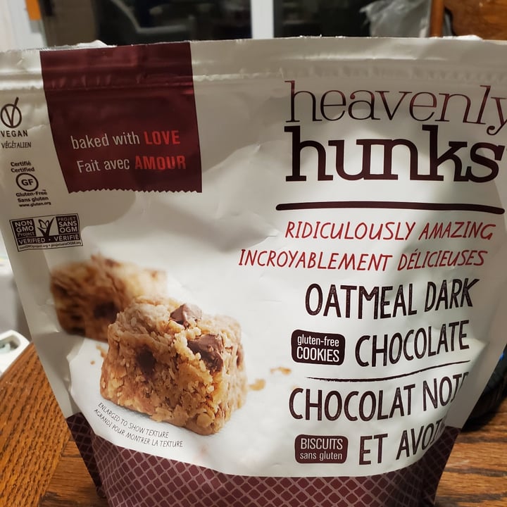 photo of Heavenly Hunks Oatmeal Dark Chocolate Chip Cookies shared by @grandmaveg on  23 Apr 2022 - review