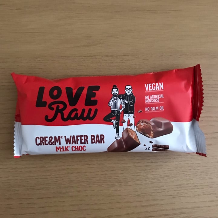 photo of LoveRaw Cre&m Filled Wafer Bars shared by @emmaahope on  03 Apr 2022 - review