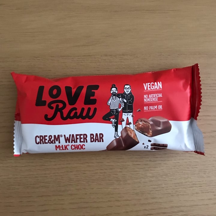 review photo of LoveRaw Cre&m Filled Wafer Bars shared by @emmaahope on 03 Apr 2022 - review