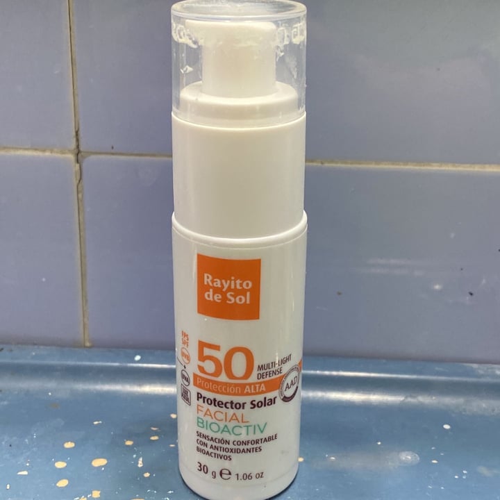 review photo of Rayito de Sol Protector solar facial bioactiv shared by @sofi2000 on 25 Aug 2022 - review