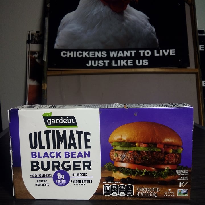 photo of Gardein Ultimate Black Bean Burger shared by @colburn on  18 Oct 2022 - review