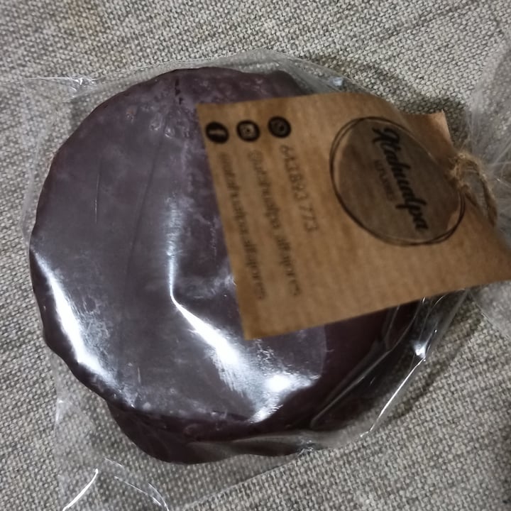 photo of PAPAS ELVIRA Alfajor shared by @enniwestt2 on  27 Mar 2021 - review