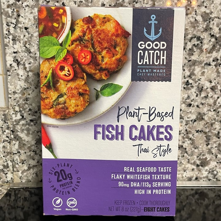photo of Good Catch Plant-based Fishless Cakes Thai Style shared by @choliebot on  08 Nov 2021 - review