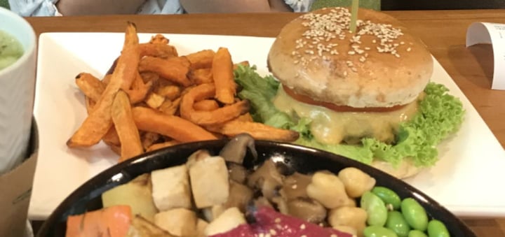 review photo of Soul Alife BBQ Burger shared by @sherio on 15 Apr 2020 - review