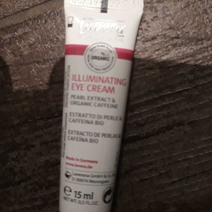 photo of Lavera Naturkosmetik Illuminating Eye Cream shared by @mrsrieke on  30 Apr 2020 - review