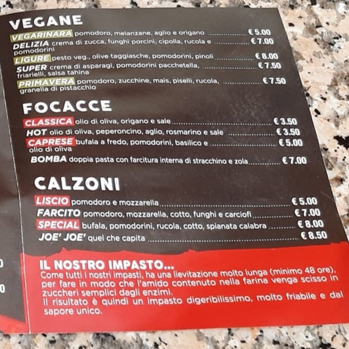 review photo of La Veranda pizzeria da asporto 1/2 Vegarinara - 1/2 Super shared by @purrr-incess on 04 Oct 2022 - review