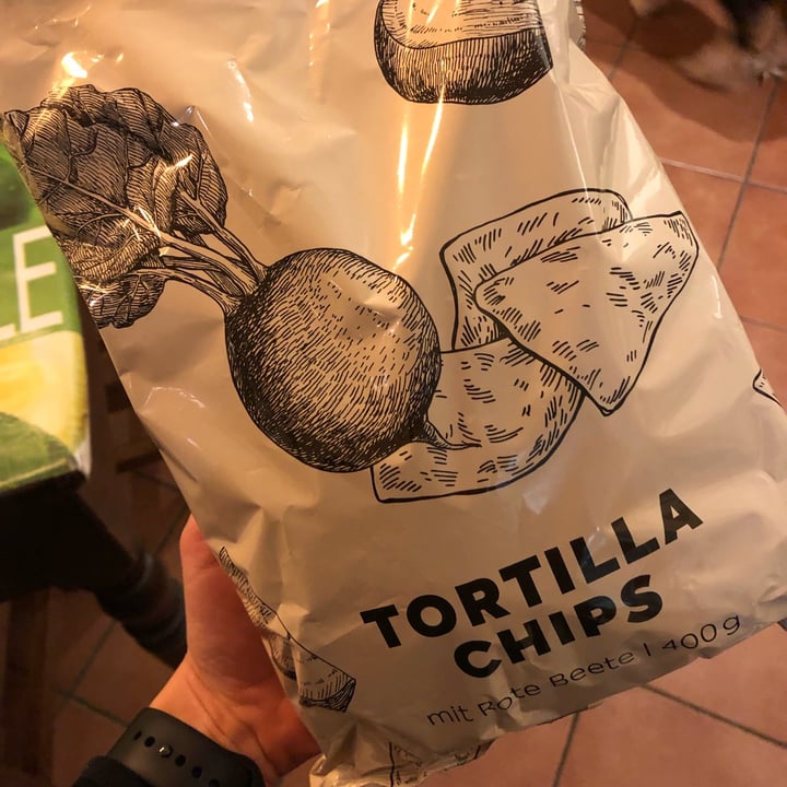 photo of Koro Tortilla chips alla barbabietola shared by @selenes on  02 Dec 2021 - review