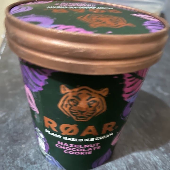 photo of Roar Hazelnut Chocolate Cookie ice cream shared by @el71 on  18 Jan 2022 - review
