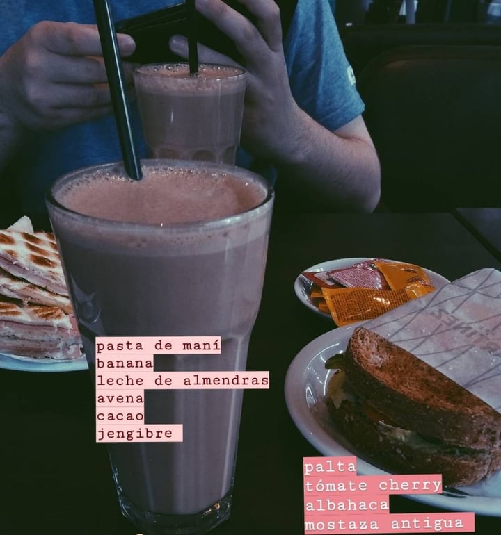 review photo of Cafe Martinez Desayuno/Merienda Vegana shared by @cxmilav on 02 Jan 2020 - review