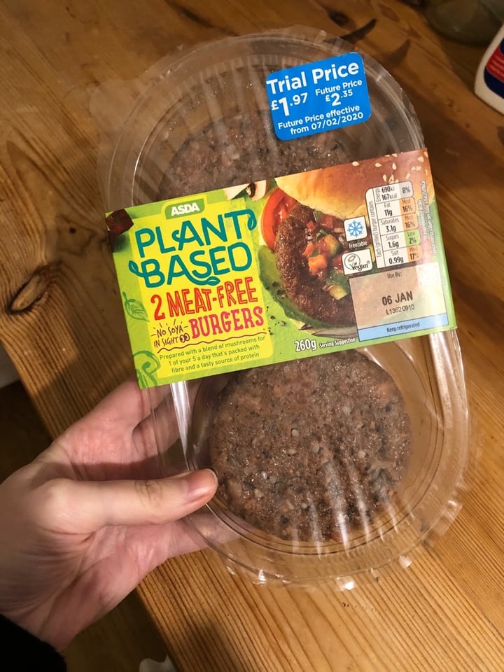 photo of ASDA Plant Based Burgers shared by @minimallucy on  06 Jan 2020 - review