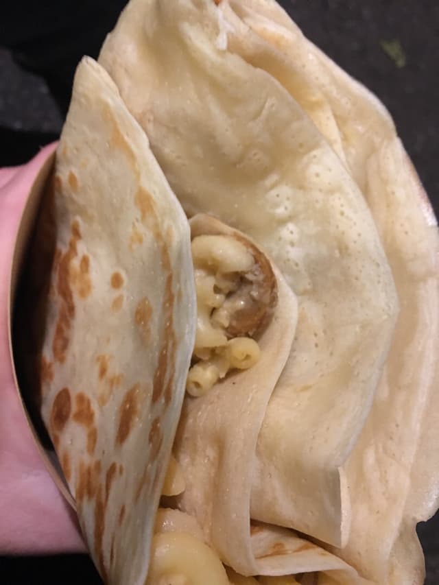 Photo of the dish “Mac n’ cheese with hotdogs crepe”