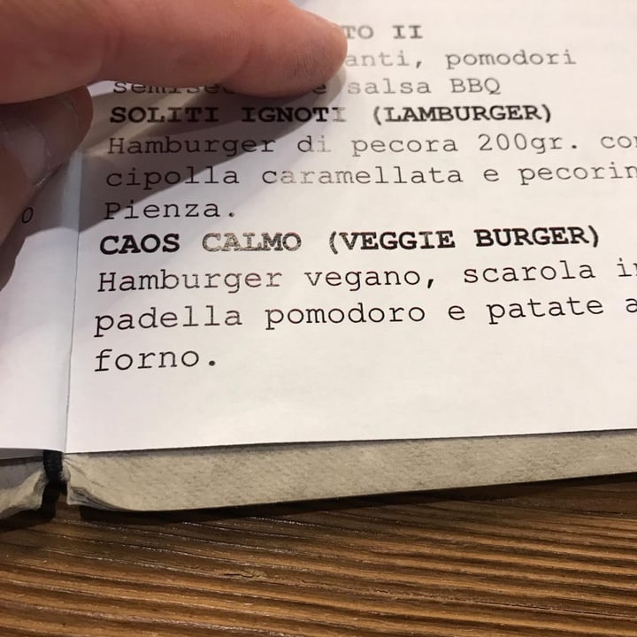 photo of Nonno Pep Beer and Food Caos Calmo (Veggie Burger) shared by @gemmaviva on  02 Oct 2022 - review