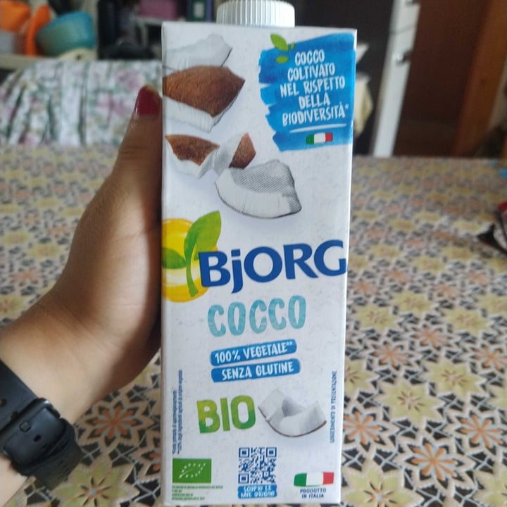 photo of Bjorg Bevanda Biologico al Cocco shared by @biancafurii on  09 Aug 2022 - review