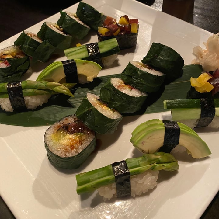 photo of SUSHISAMBA Las Vegas Sushi Plate shared by @xnatt08 on  14 May 2020 - review