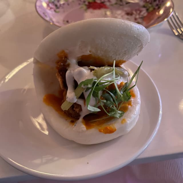 Photo of the dish “Buffalo Maitake Bun”