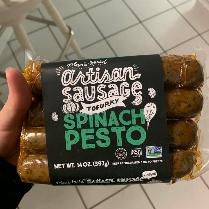review photo of Tofurky Artisan Sausage Spinach Pesto shared by @pandatamzy on 25 Dec 2020 - review