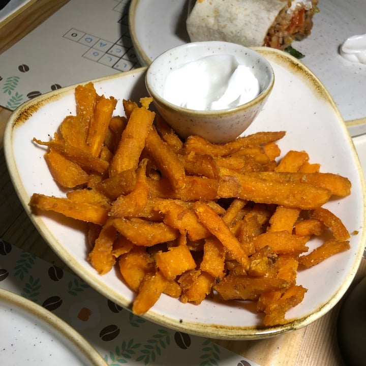 photo of Brunch Republic Treviso sweet fries shared by @jadembello on  18 Aug 2022 - review