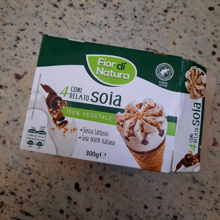 photo of Fior di Natura 4 coni gelato soia shared by @tofuecicuta on  20 Aug 2022 - review