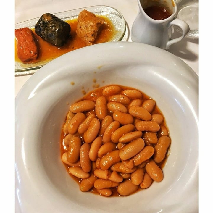 review photo of Restaurante Casa Chema "Fabada asturiana" shared by @tarigreenglassy on 29 Oct 2020 - review