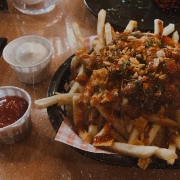 photo of Down the Hatch 4/20 Loaded Fries shared by @magpie on  03 Oct 2020 - review