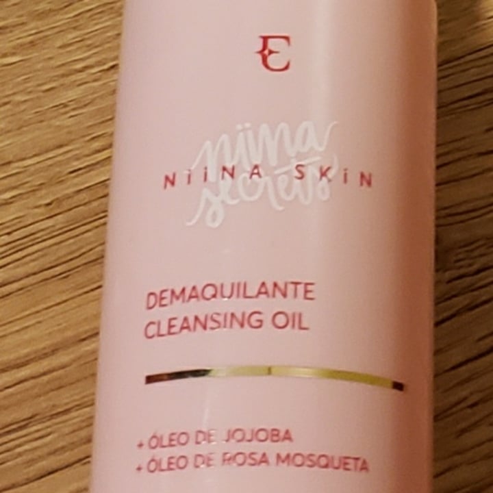 review photo of Eudora Cleansing oil shared by @nataliabiagioni on 19 Apr 2022 - review