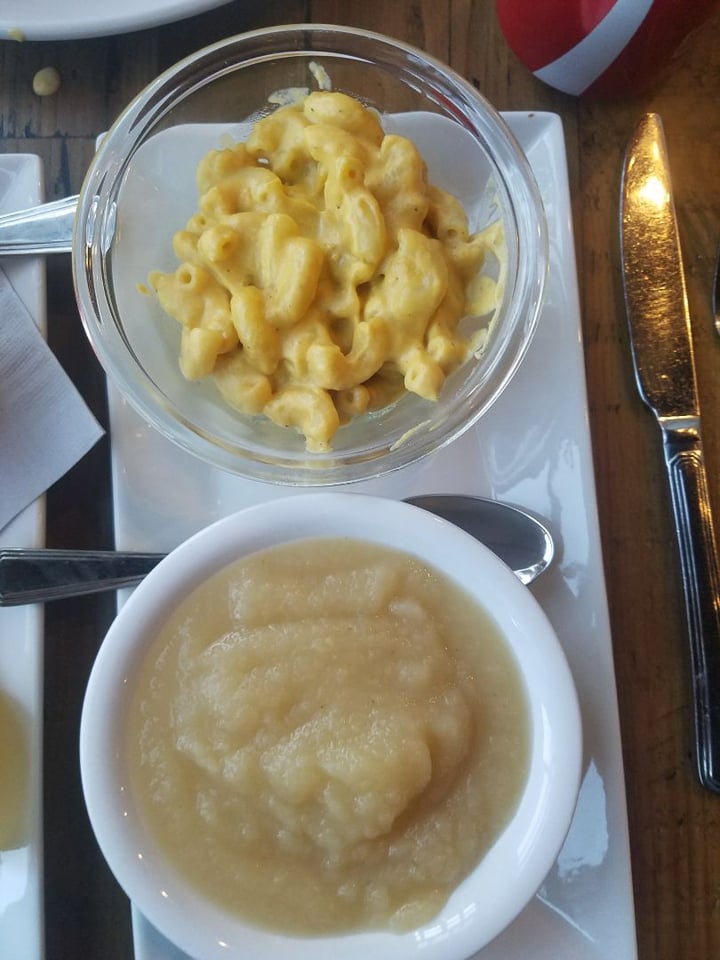 photo of Trio Plant-based Mac N cheese shared by @annesemenak on  28 Oct 2018 - review