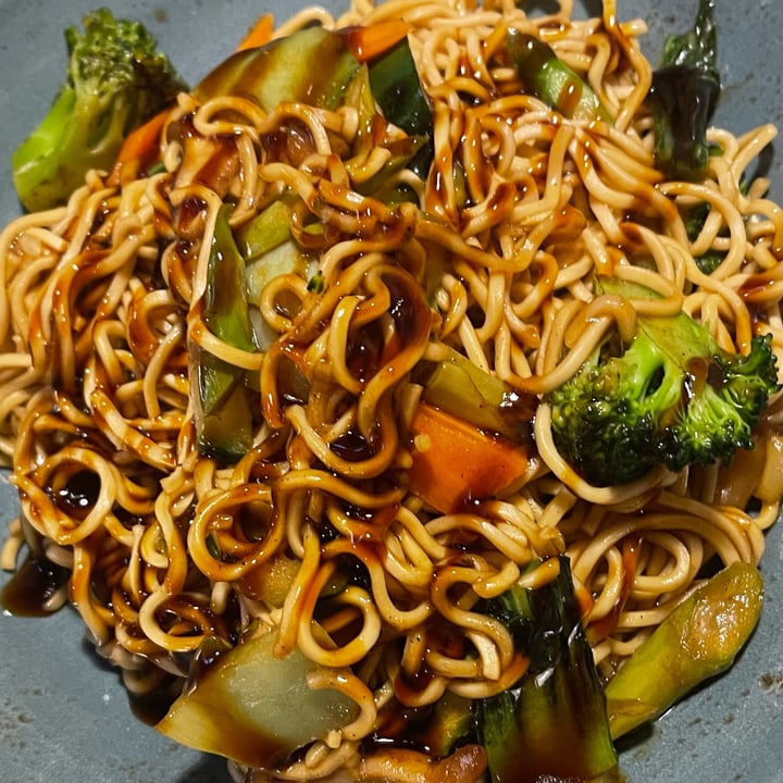 photo of UDON Veggie Yakisoba shared by @michellewatson on  30 Dec 2021 - review