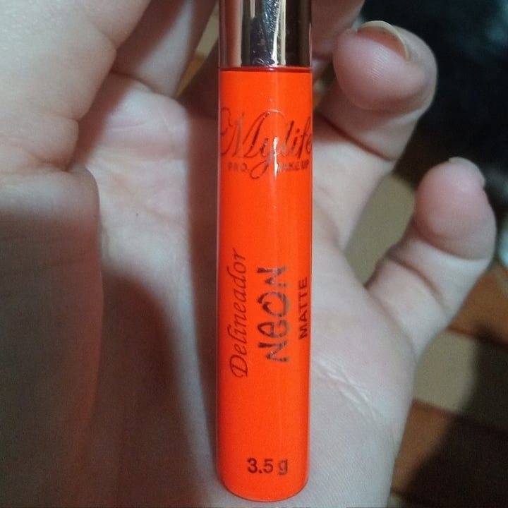 review photo of Mylife Delineador Neon shared by @gabrielacarvalho on 01 May 2022 - review