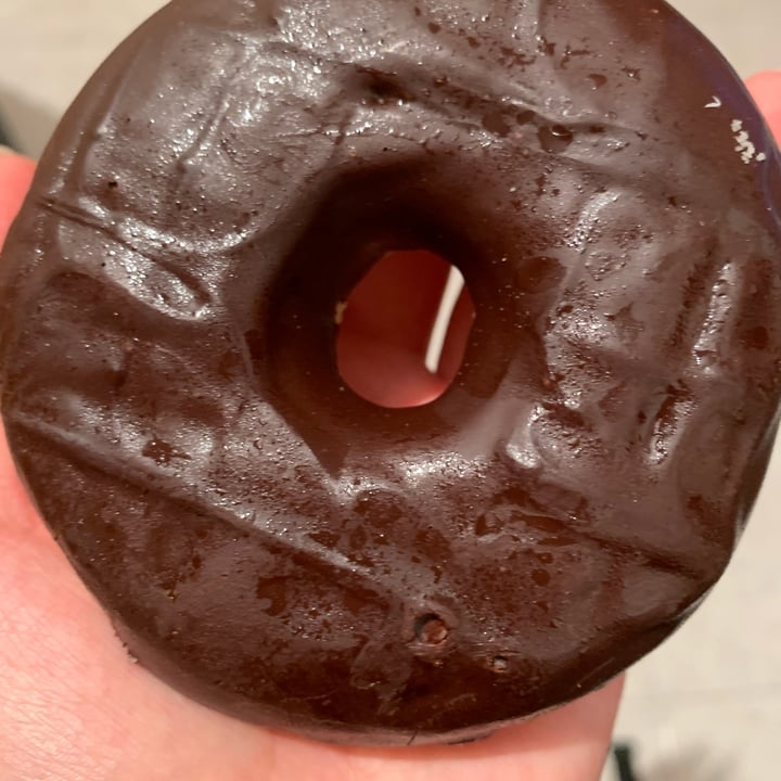 review photo of Lidl donut vegan con cioccolato fondente shared by @elenanancy on 21 Aug 2022 - review