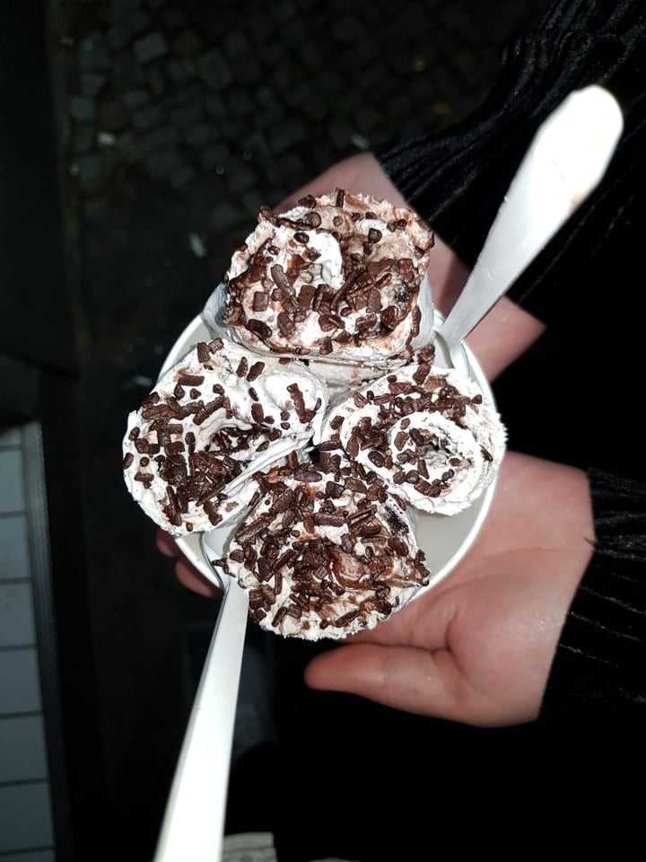 review photo of Delabuu Ice Cream Hand-rolled ice cream shared by @franciscob on 28 Aug 2019 - review