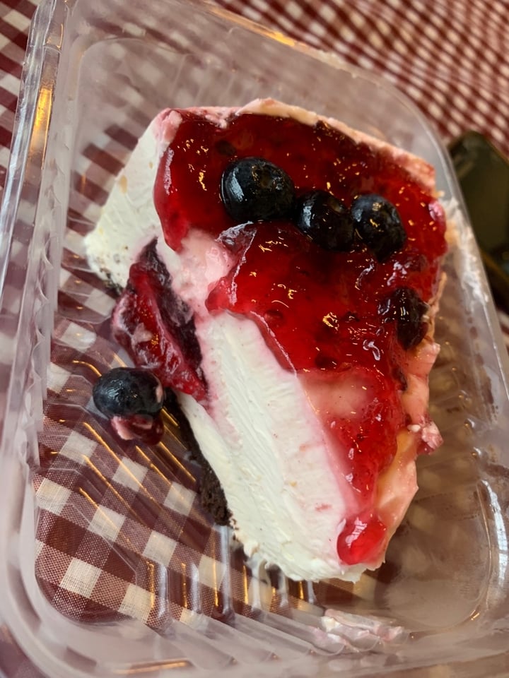 photo of Disidente Pastelería Vegana Cheesecake shared by @canica on  07 Feb 2020 - review