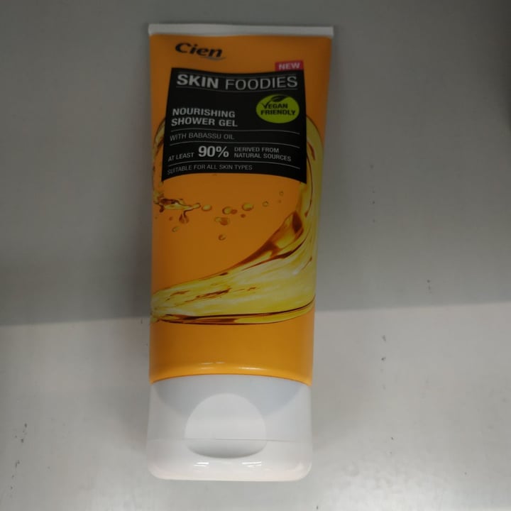 photo of Cien Nourishing Shower Gel with Babassu Oil shared by @caracol on  18 Apr 2020 - review