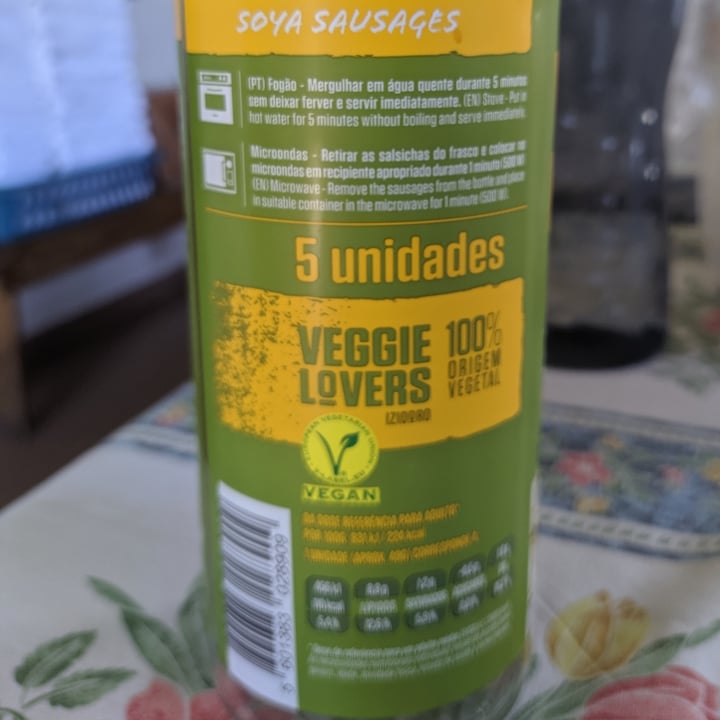 photo of veggie lovers izidoro Vegan Sausages shared by @ritapep on  31 Aug 2022 - review