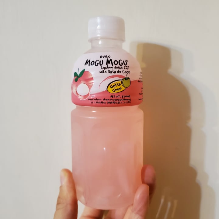 photo of Mogu mogu 25% Lychee Juice wuth Nata de Coco shared by @moosewong on  29 Nov 2022 - review