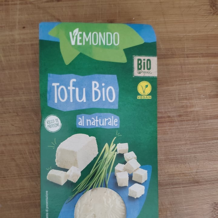 photo of Vemondo Tofu Bio al naturale shared by @dariomarquez on  27 Apr 2021 - review