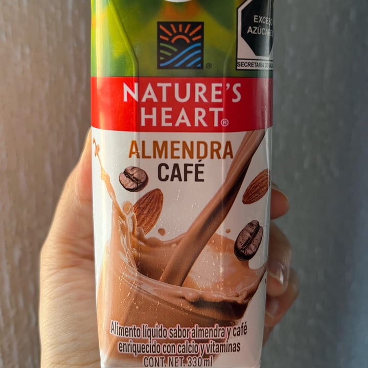 photo of Nature's Heart Bebida Almendra Café shared by @maryelrojas on  03 Oct 2022 - review