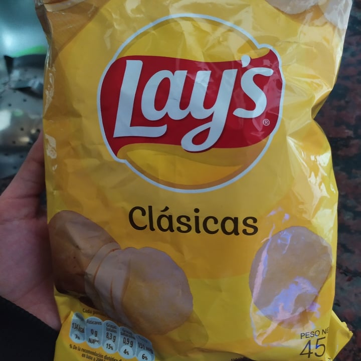 review photo of Lay's Papas Fritas Clásicas shared by @martinamilagros on 16 Nov 2022 - review
