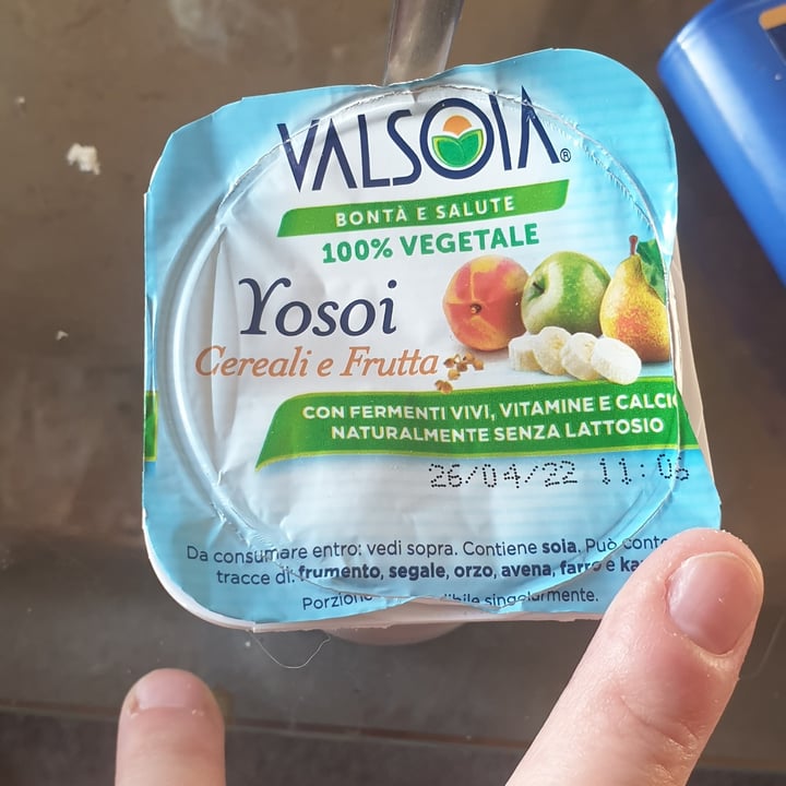review photo of Valsoia Yosoi Cereali e Frutta shared by @elettraghilardi on 09 Apr 2022 - review