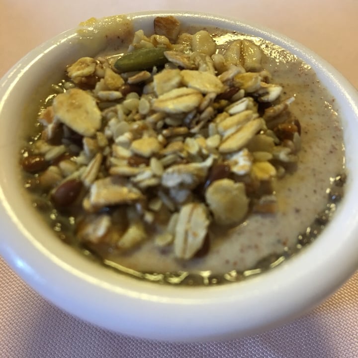 photo of Well Dressed Salad Bar Apple Pie Chia Pudding shared by @herbimetal on  27 Apr 2019 - review